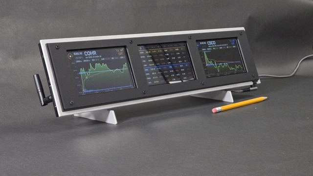 MarketScreens — studio — dark