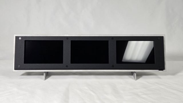 MarketScreens — powered down