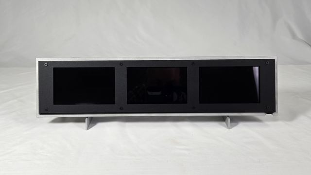 MarketScreens — powered down