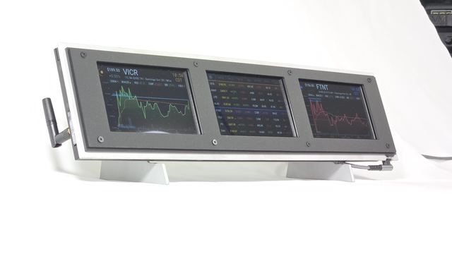 MarketScreens — studio — white